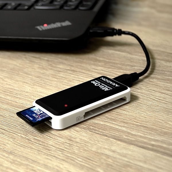 AXAGON CRE-X1 External 5-slot CardReader Black/White