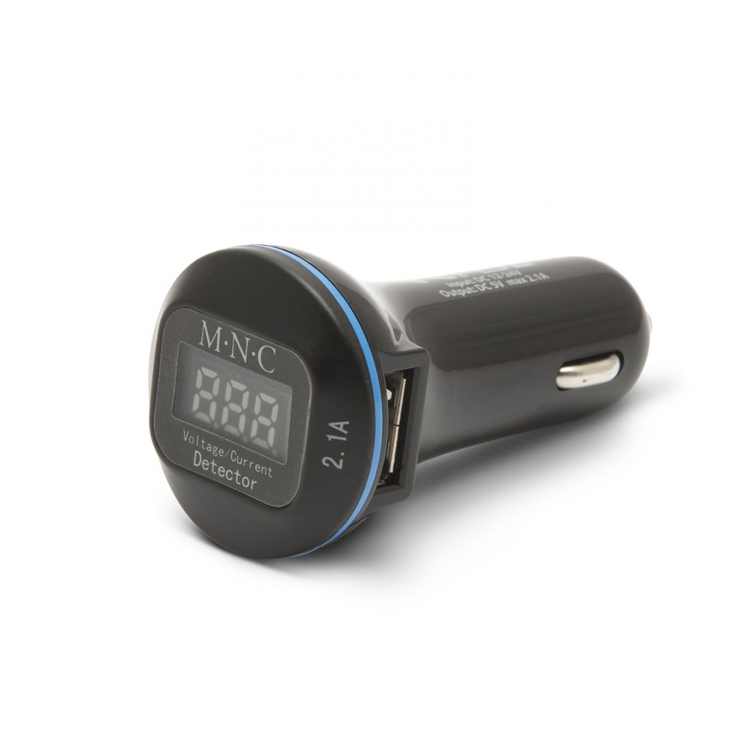 Delight Car Charger + Voltage meter Black