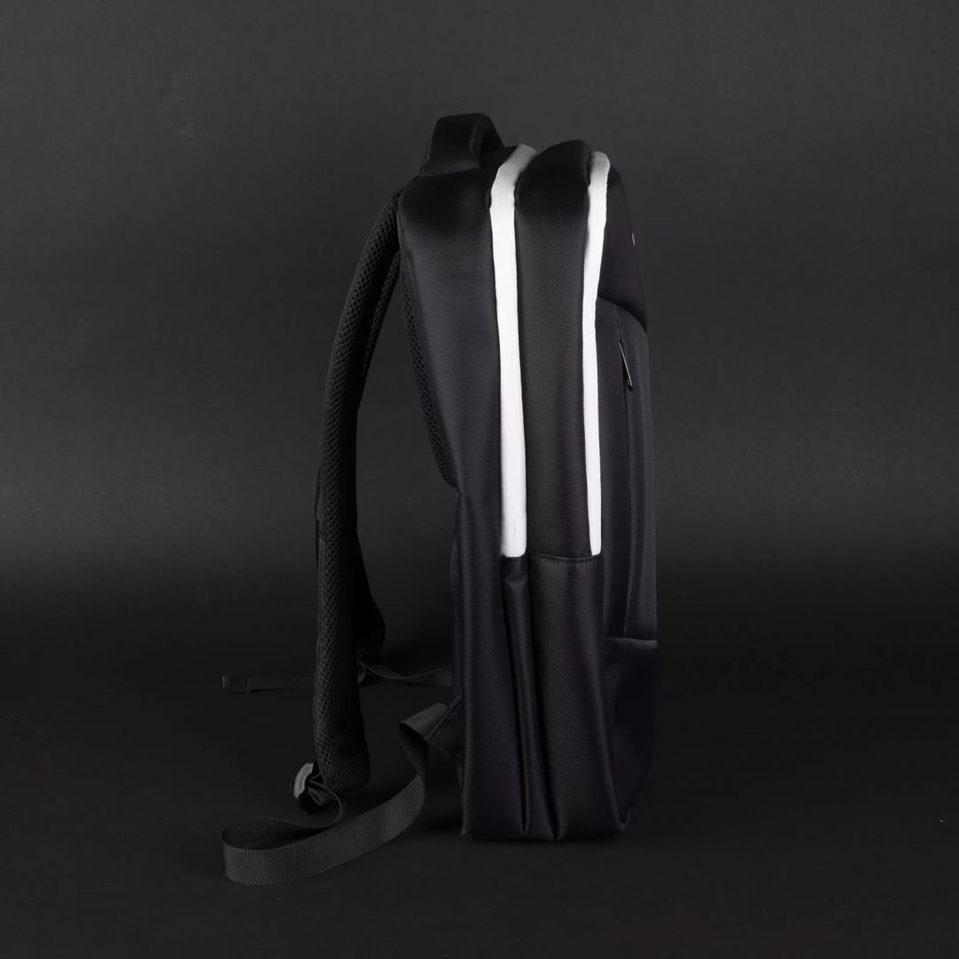 KONIX Mythics Titan Backpack for PS5 Black