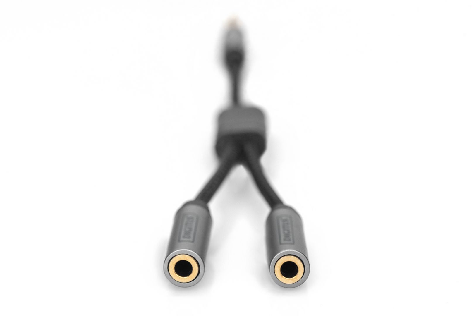 Digitus DB-510320-002-S Audio Headset Adapter 3.5mm jack to 2x 3.5mm socket Black