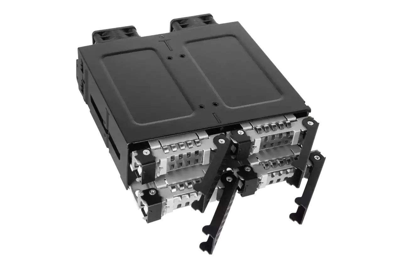 IcyDock ToughArmor MB699VP-B V3 4 Bay 2.5" U.2/U.3 NVMe SSD PCIe 4.0 Mobile Rack Enclosure for External 5.25" Drive Bay (4 x OCuLink SFF-8612 4i)