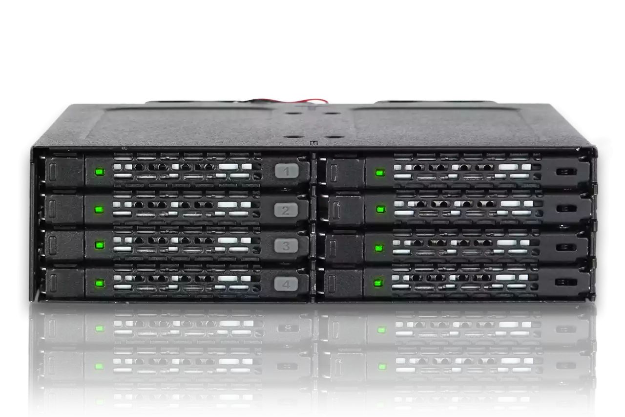 IcyDock ToughArmor MB998IP-B Rugged 8 x 2.5" SAS/SATA HDD/SSD Moblie Rack Enclosure for 5.25" Bay (2 x Mini-SAS HD)
