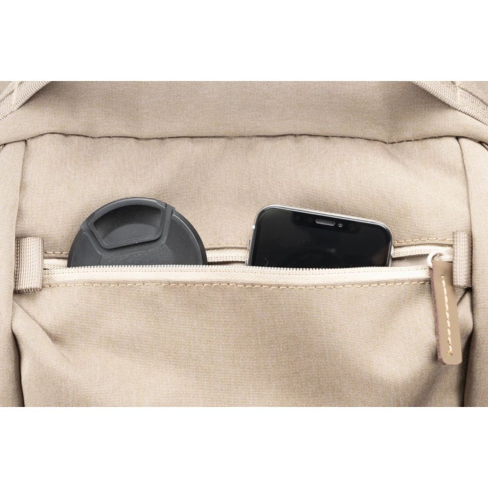 Vanguard VEO Range 48 BG Daypack Camera Backpack Beige