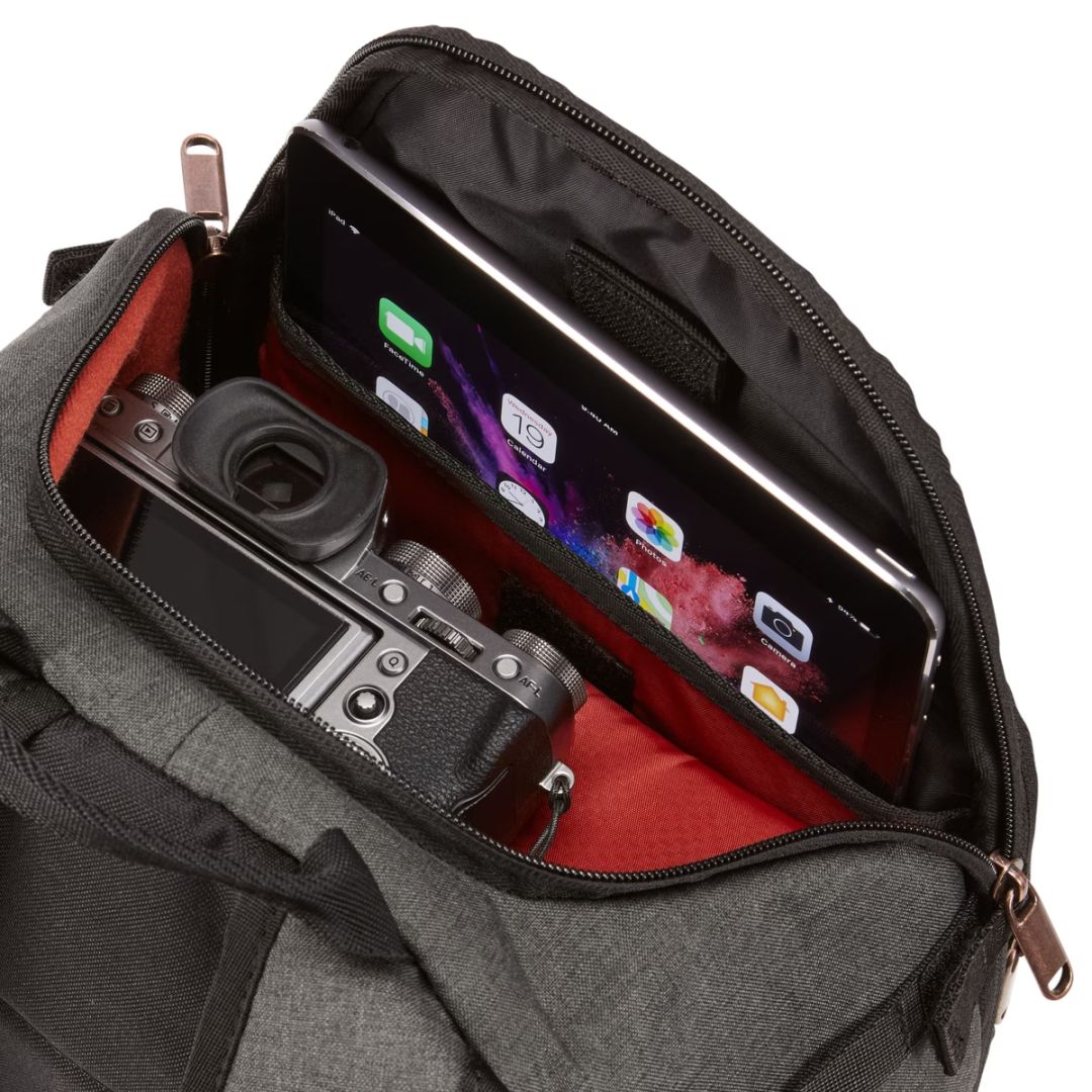 Case Logic CEBP-104 Era Small Camera Backpack Opsidian
