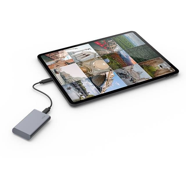 Seagate 2TB USB3.0 Mobile SSD Secure Silver