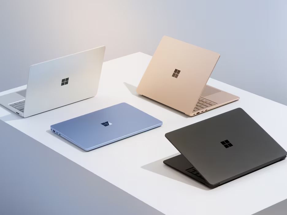 Microsoft Surface 7 Copilot+ PC Platinum