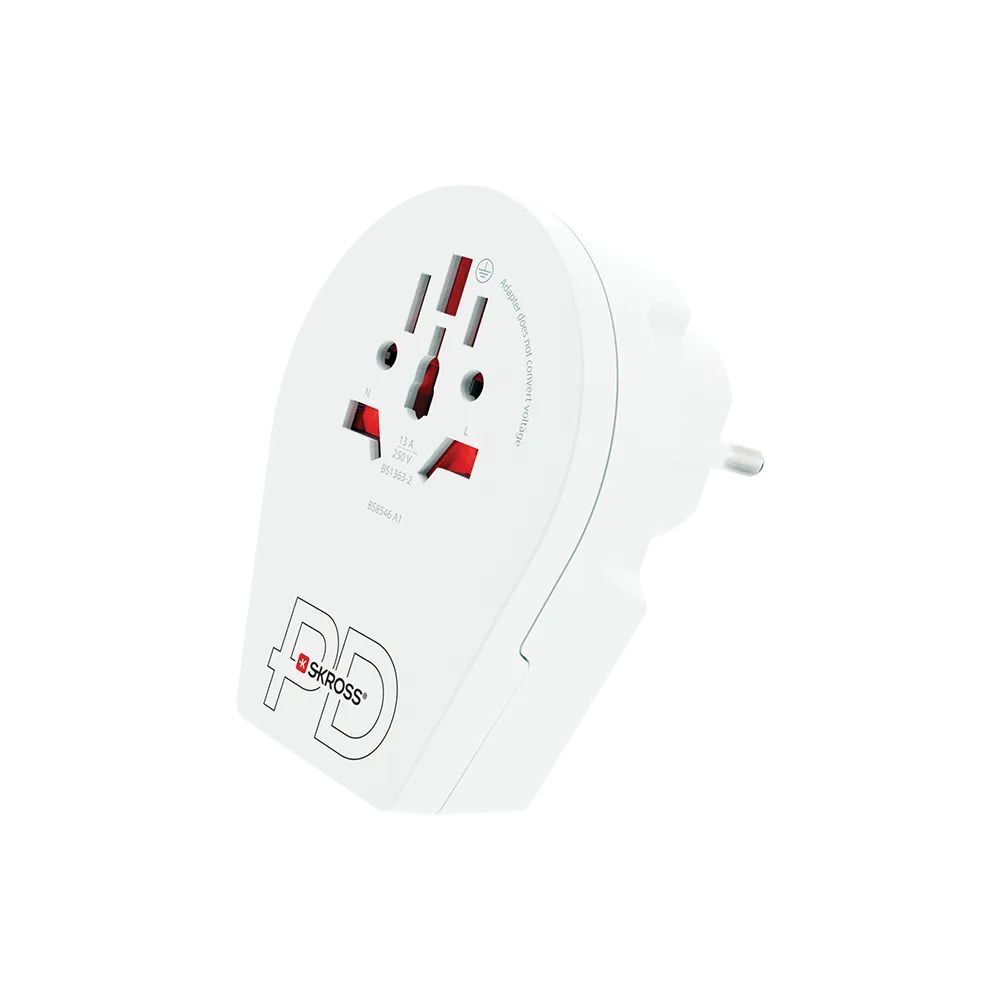 SKROSS Európába utazóknak, USB-C földelt Adapter White