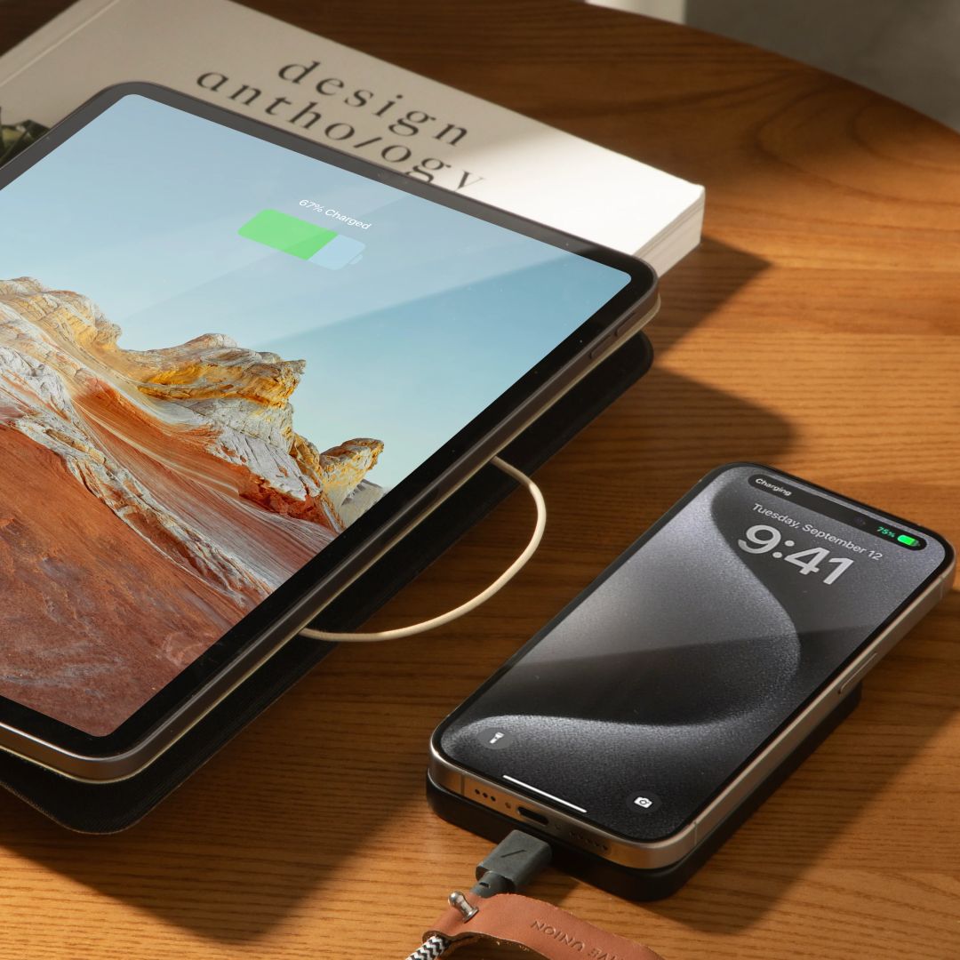 Native Union (Re)Classic Magnetic 5000mAh Power Bank Navy